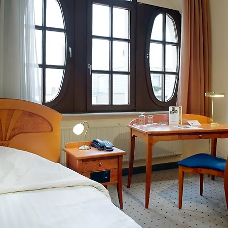 Tryp By Wyndham Centre מלון 3*