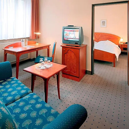 Tryp By Wyndham Centre מלון