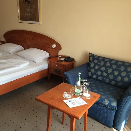 Tryp By Wyndham Centre מלון